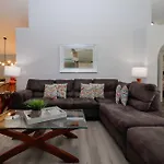 Makin Dreams With White Rose Villas - Private Pool - Game Room - Family Friendly - Nr Disney